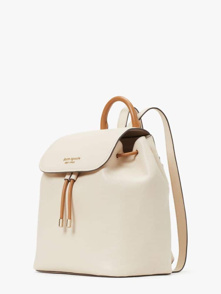 Sinch Pebbled Leather Medium Flap Backpack