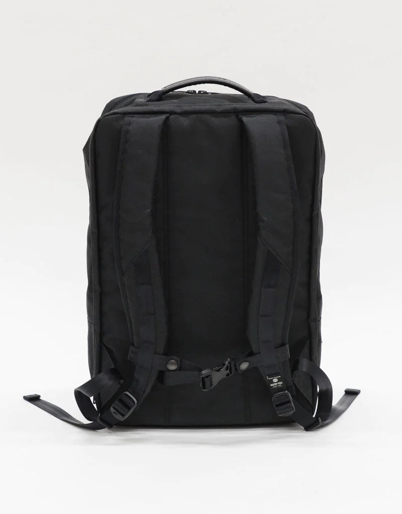 Simple laptop backpack for work and travel