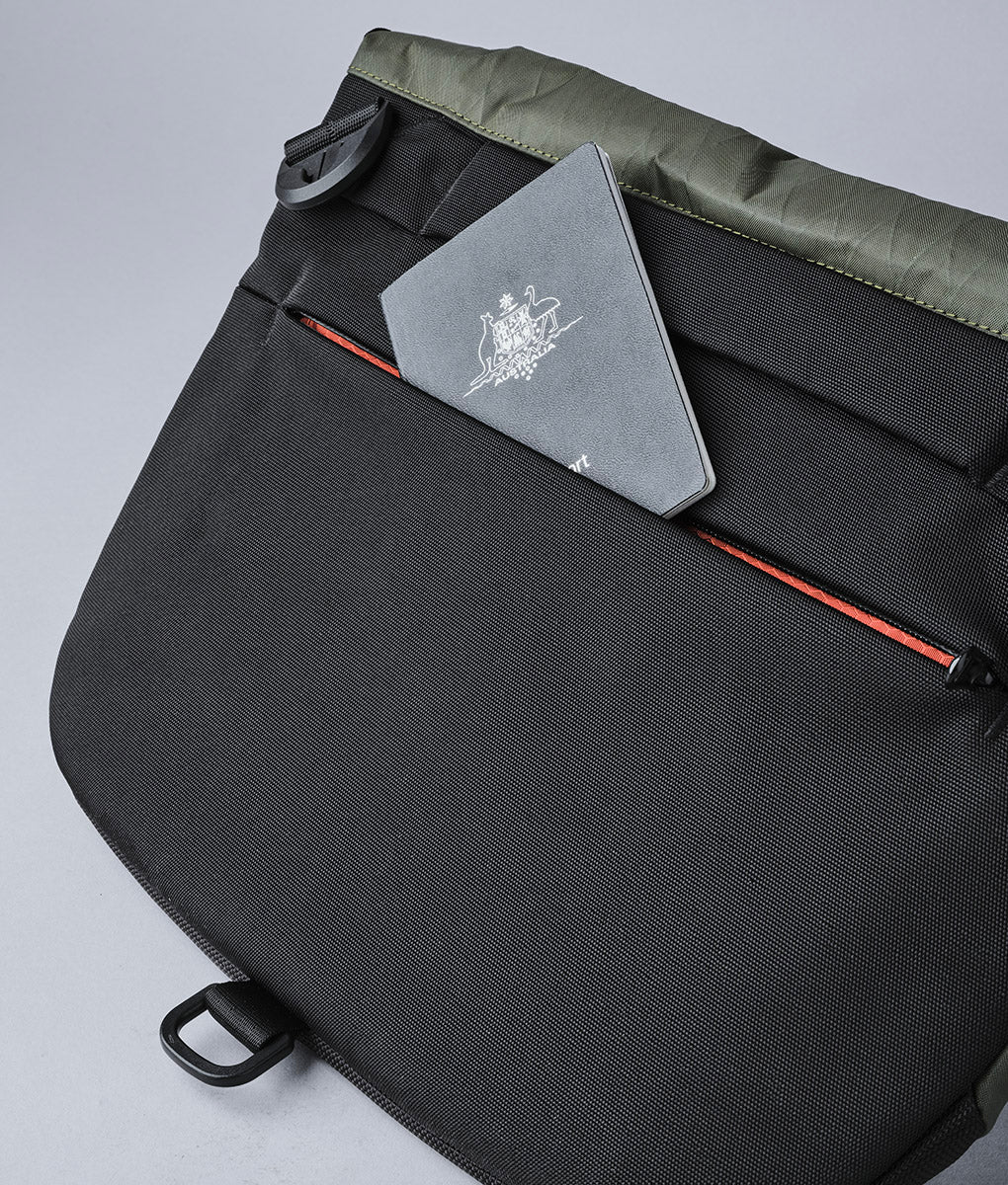 Alpaka Alpha Messenger Dark Green Limited Edition Mined