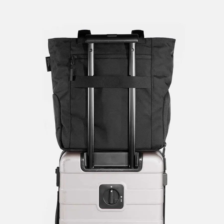 Aer Gym Tote – Mined