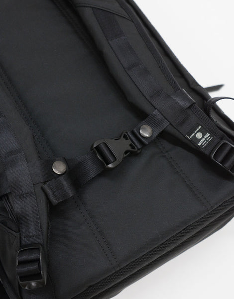 Simple laptop backpack for work and travel