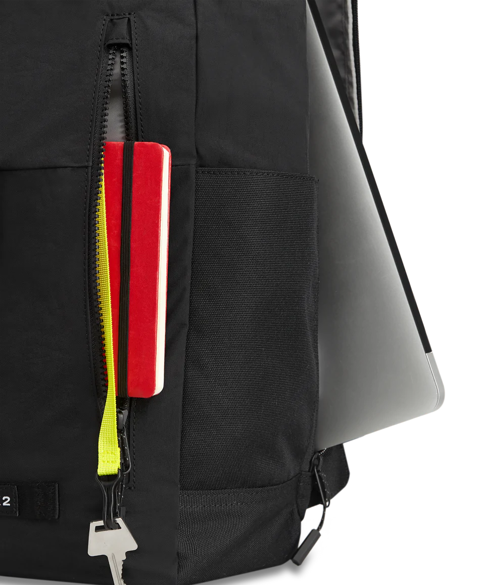 Timbuk2 tuck pack sales waterproof