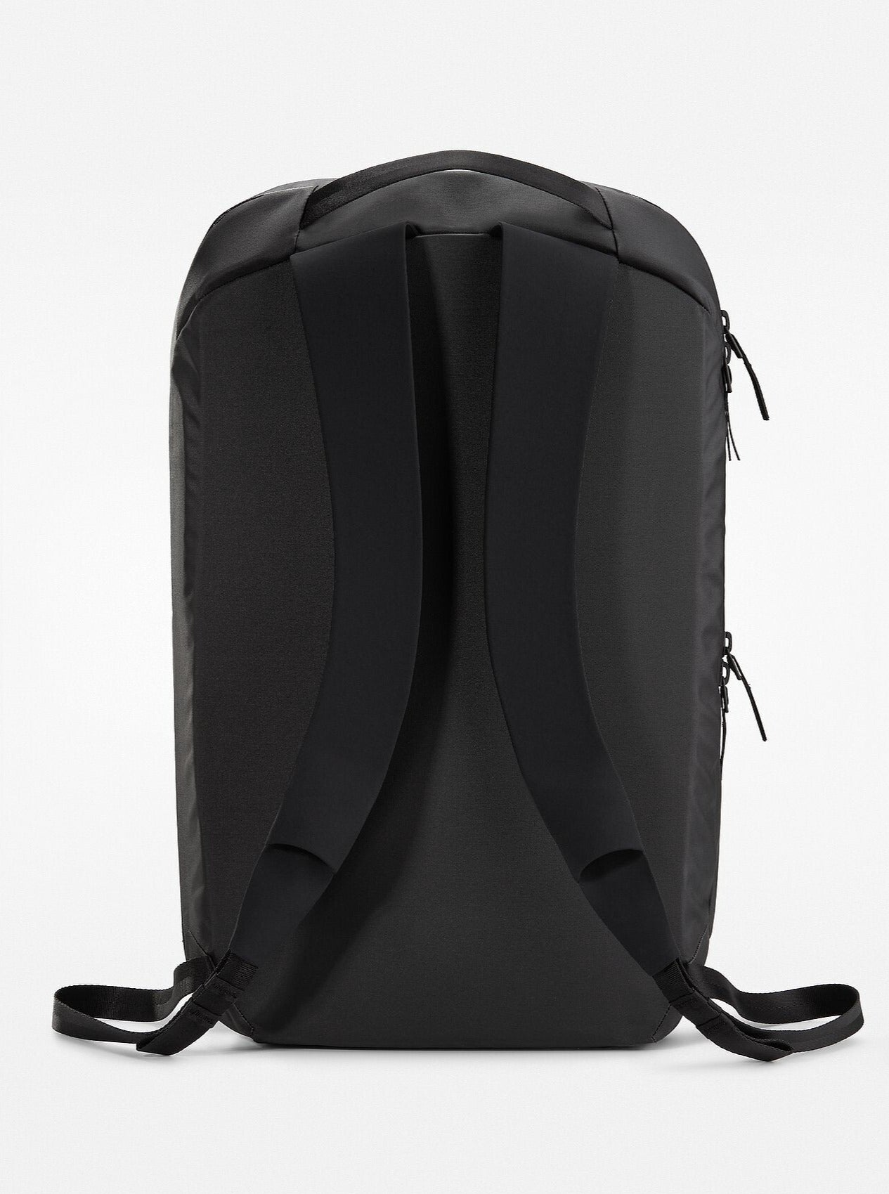 Minimalist cool backpack for work and travel