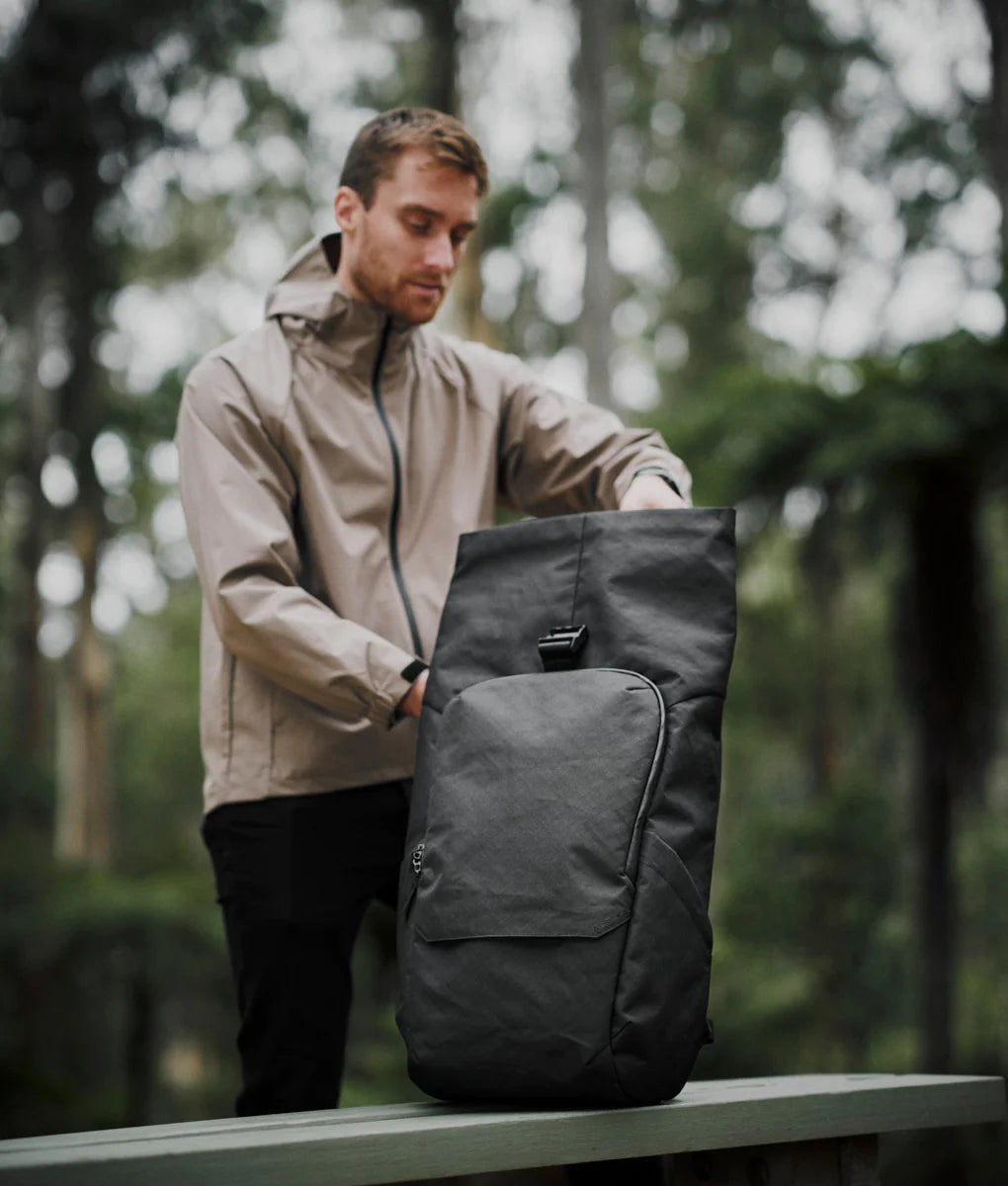 Alpaka Shift Pack V2 laptop backpacks for travel Mined