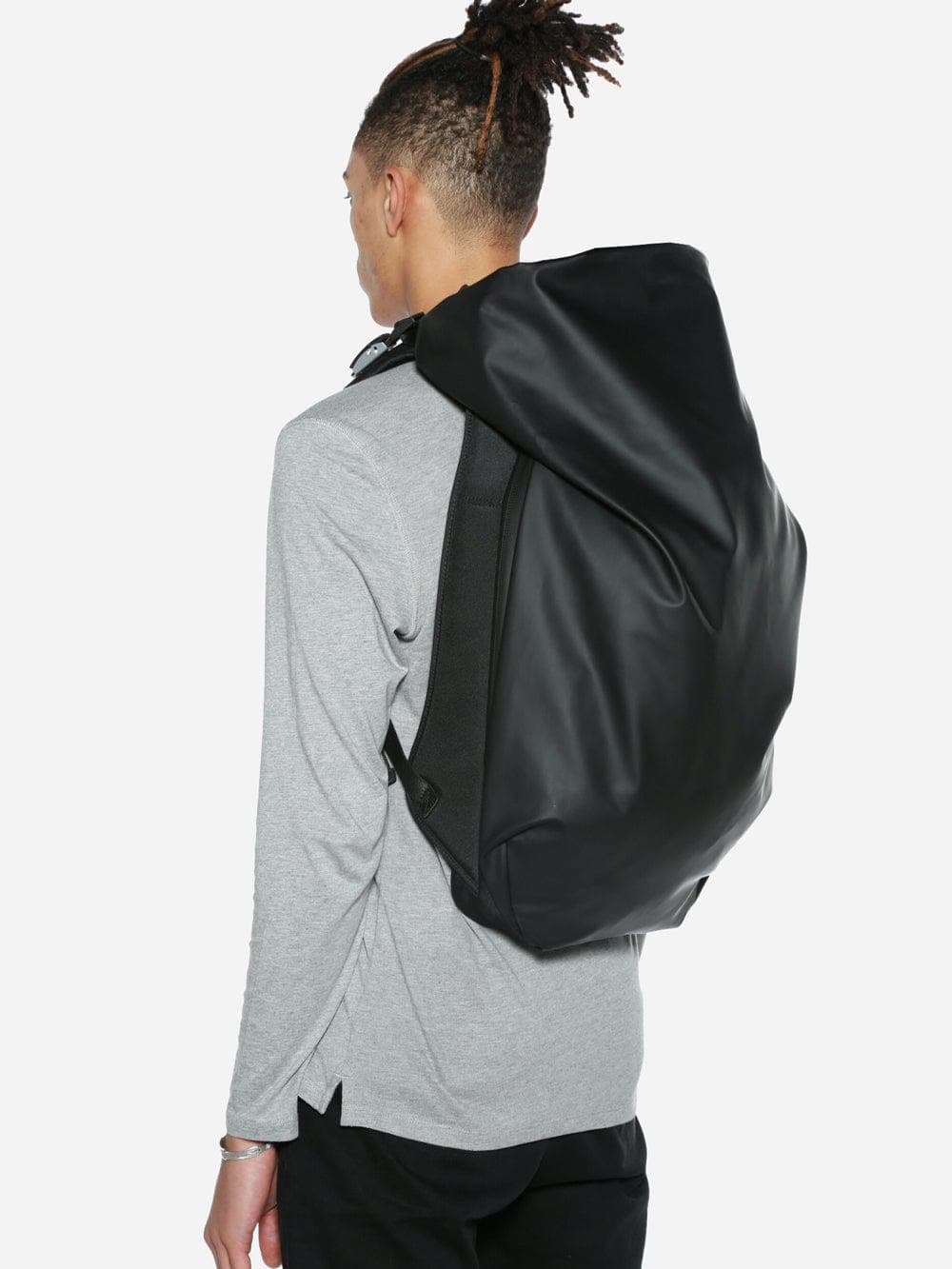 Best laptop backpack minimalist for work and travel