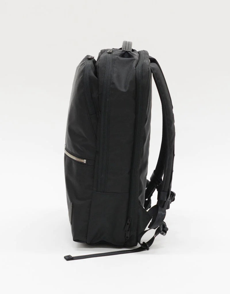Simple laptop backpack for work and travel