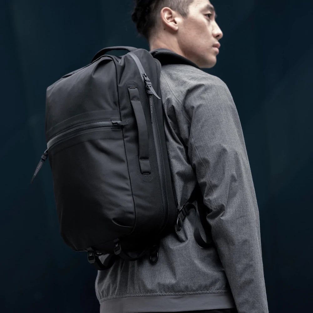 Black Ember Shadow 26 minimalist laptop backpacks – Mined